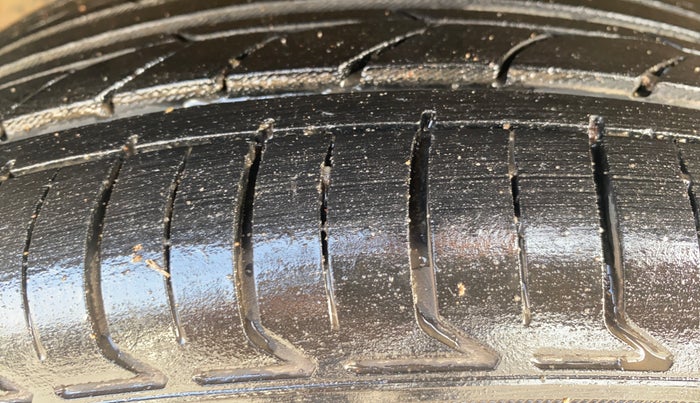 2020 Hyundai NEW I20 SPORTZ 1.0T GDI IMT, Petrol, Manual, 66,432 km, Right Rear Tyre Tread