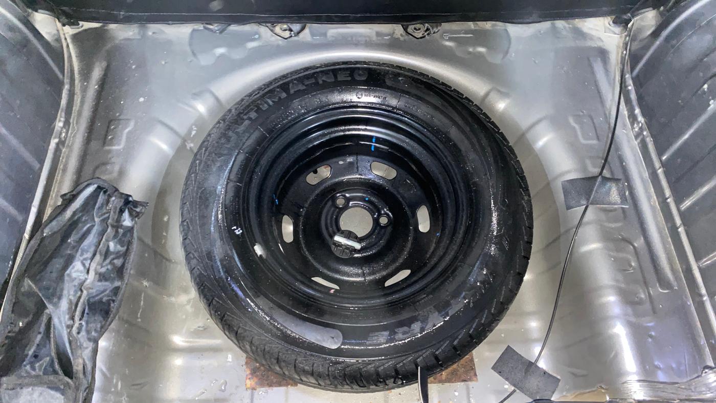 2019 Renault Kwid RXT 1.0 AMT (O), Petrol, Automatic, 50,648 km, Spare Tyre