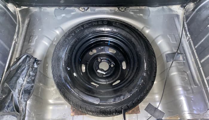 2019 Renault Kwid RXT 1.0 AMT (O), Petrol, Automatic, 50,648 km, Spare Tyre