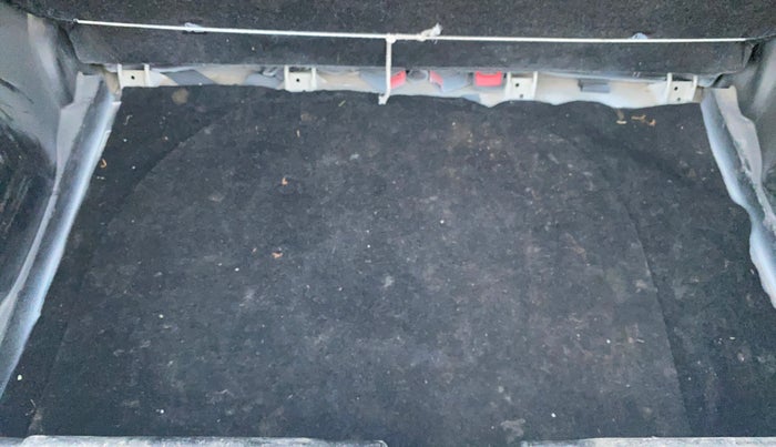 2021 Maruti Swift VXI, Petrol, Manual, 1,24,239 km, Boot Inside