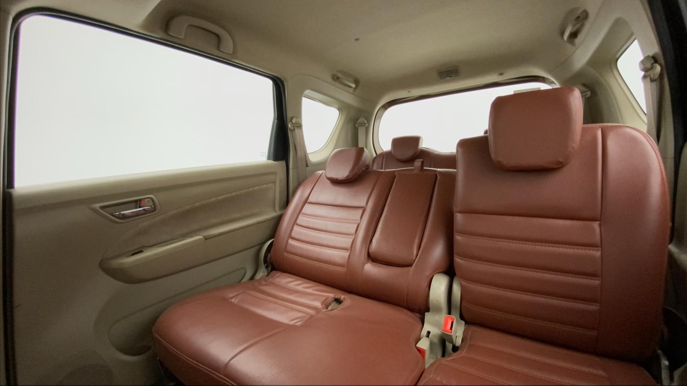 2013 Maruti Ertiga VXI, Petrol, Manual, 99,480 km, Reclining Back Row Seats