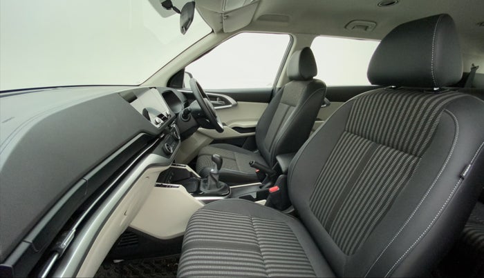 2022 KIA CARENS PRESTIGE 1.5 PETROL 7 STR, Petrol, Manual, 5,367 km, Right Side Front Door Cabin