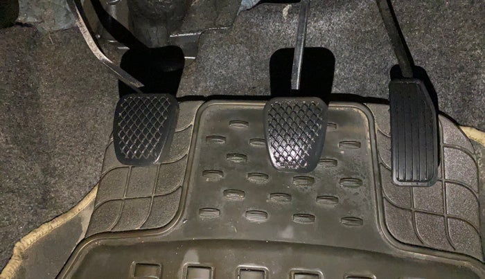 2014 Honda Amaze 1.2L I-VTEC S, Petrol, Manual, 71,263 km, Pedals