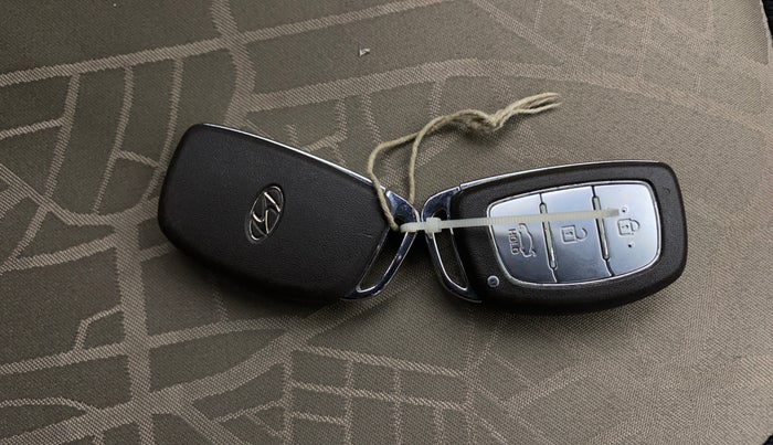 2014 Hyundai Grand i10 ASTA AT 1.2 KAPPA VTVT, Petrol, Automatic, 23,305 km, Key Close Up