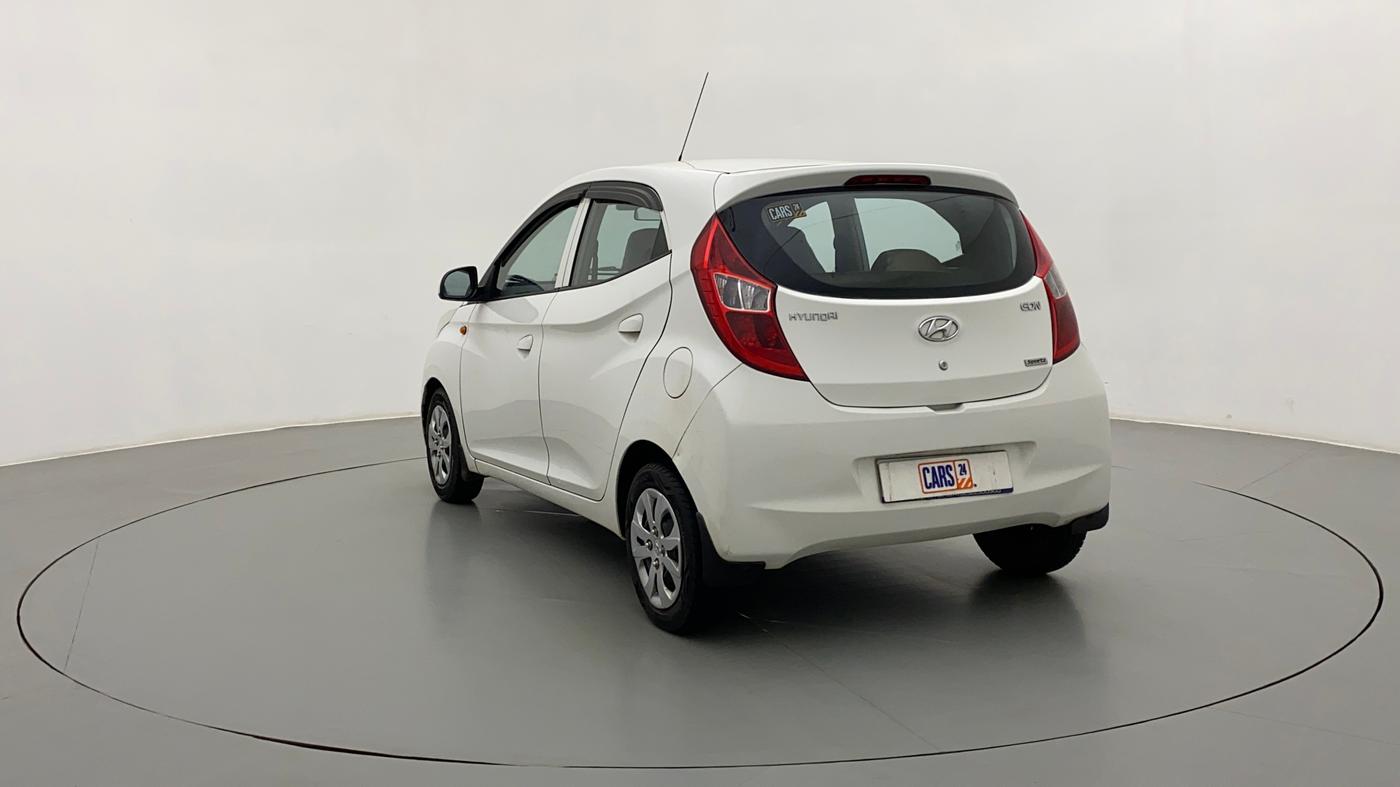2016 Hyundai Eon SPORTZ, Petrol, Manual, 32,561 km, Left Back Diagonal