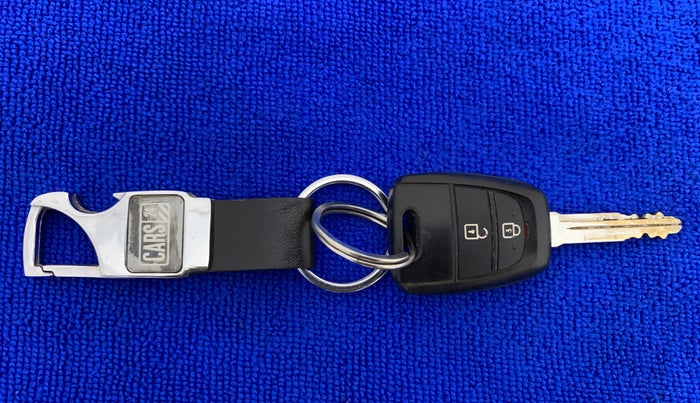 2020 Hyundai NEW SANTRO SPORTZ CNG, CNG, Manual, 41,921 km, Key Close Up