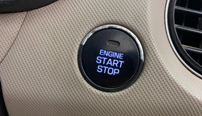 2013 Hyundai Grand i10 ASTA 1.1 CRDI, Diesel, Manual, 92,533 km, Keyless Start/ Stop Button