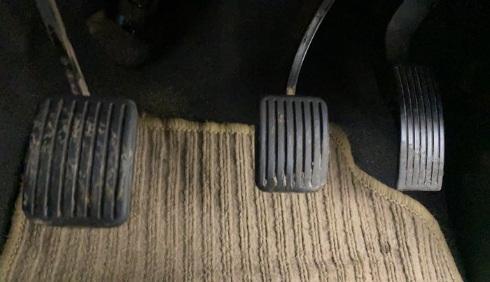 2013 Hyundai Grand i10 ASTA 1.1 CRDI, Diesel, Manual, 92,533 km, Pedals