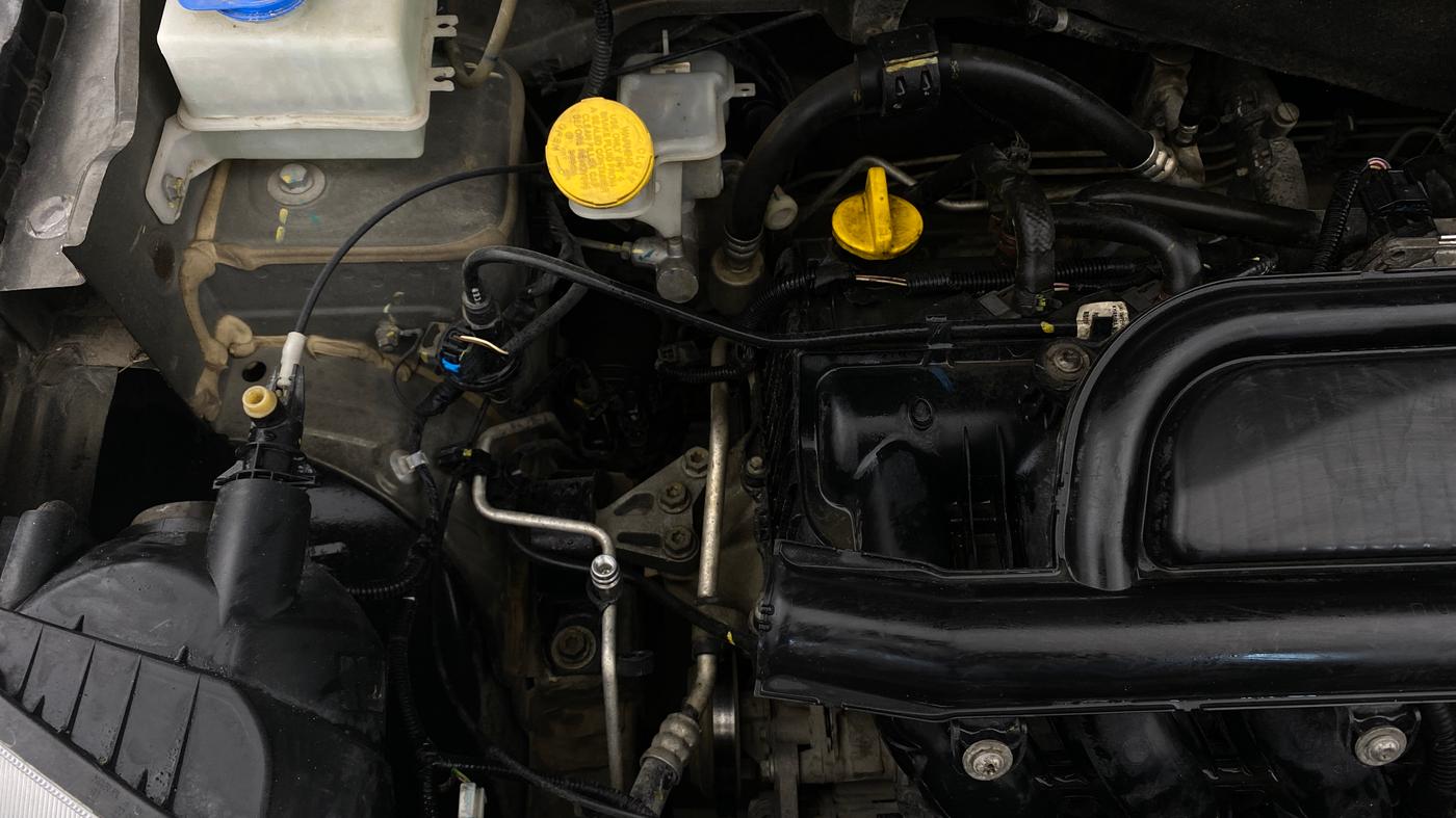 2019 Renault Kwid RXT 1.0 AMT (O), Petrol, Automatic, 47,108 km, Engine View - Right