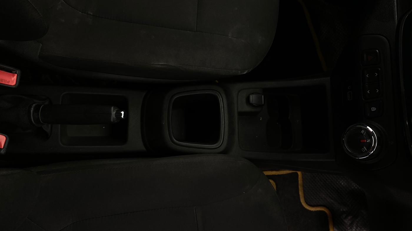 2019 Renault Kwid RXT 1.0 AMT (O), Petrol, Automatic, 47,108 km, Gear Lever