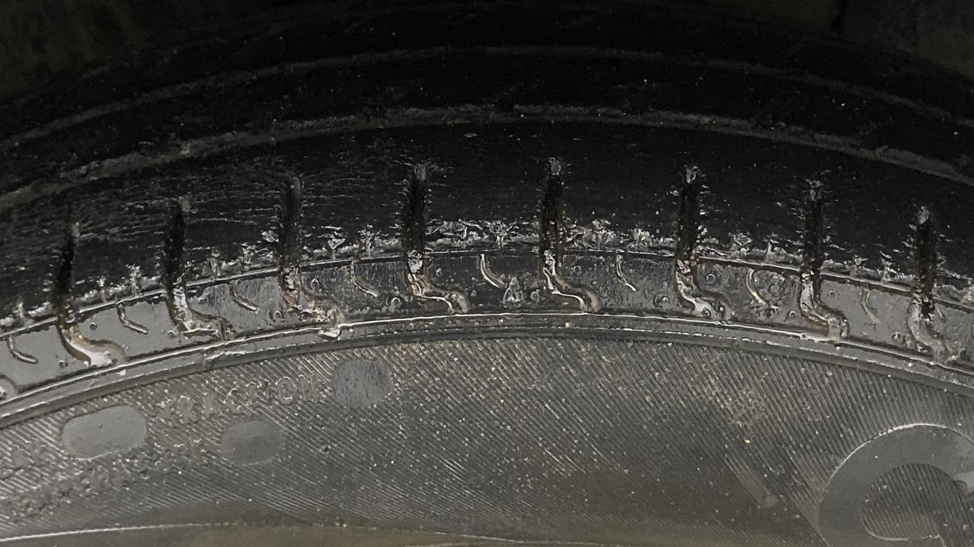 2019 Renault Kwid RXT 1.0 AMT (O), Petrol, Automatic, 47,108 km, Right Front Tyre Tread