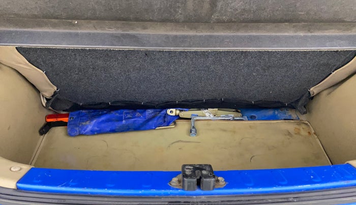 2013 Honda Brio S MT, Petrol, Manual, 63,427 km, Boot Inside