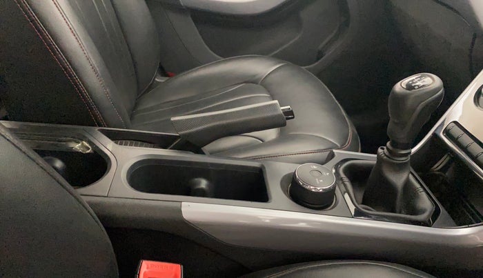 2021 Tata NEXON XM PETROL, Petrol, Manual, 34,367 km, Gear Lever