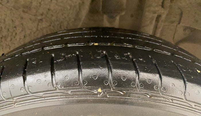 2021 Tata NEXON XM PETROL, Petrol, Manual, 34,367 km, Left Rear Tyre Tread