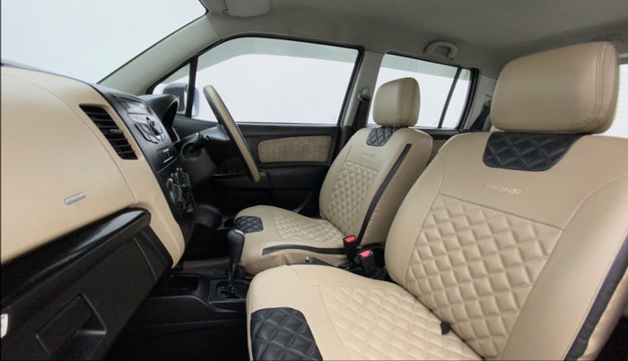 2017 Maruti Wagon R 1.0 VXI AMT, Petrol, Automatic, 69,849 km, Right Side Front Door Cabin