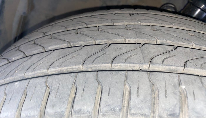 2015 Honda City 1.5L I-VTEC VX, Petrol, Manual, 42,071 km, Left Front Tyre Tread