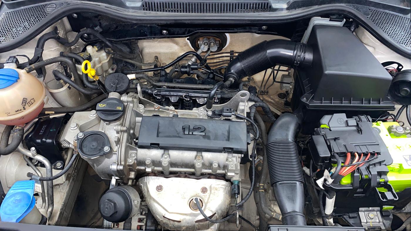 2017 Volkswagen Ameo TRENDLINE 1.2L, Petrol, Manual, 72,579 km, Engine View