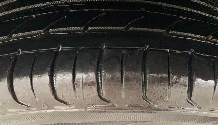 2018 Hyundai Elite i20 ASTA 1.2  CVT, Petrol, Automatic, 78,780 km, Right Rear Tyre Tread