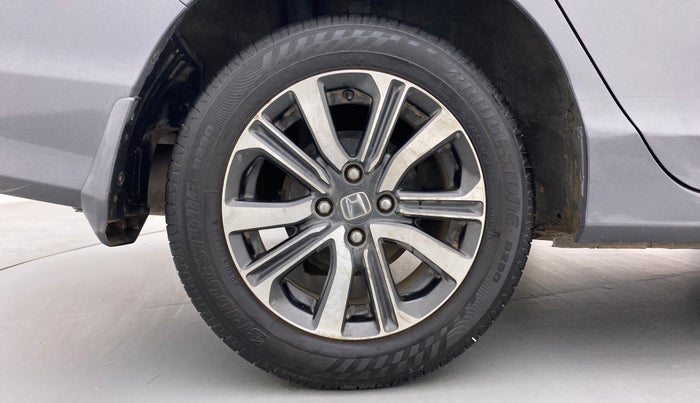 2017 Honda City V MT PETROL, Petrol, Manual, 46,014 km, Right Rear Wheel