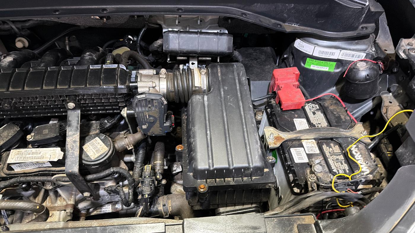 2023 Tata PUNCH PURE MT, Petrol, Manual, 13,997 km, Engine View - Left