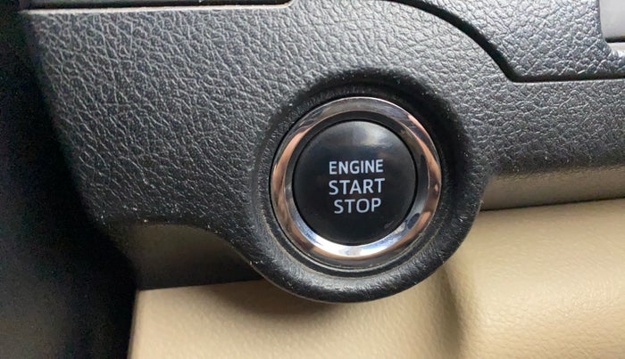 2014 Toyota Camry 2.5L AT, Petrol, Automatic, 30,555 km, Keyless Start/ Stop Button