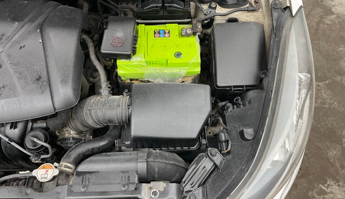 2016 Hyundai New Elantra 1.8 SX AT VTVT, Petrol, Automatic, 1,05,897 km, Engine View - Left