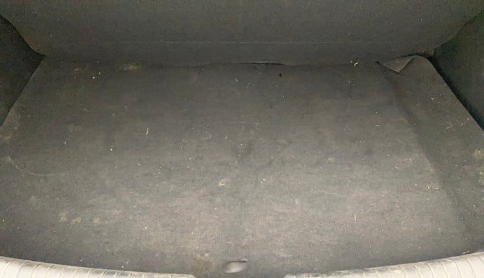 2019 Hyundai Grand i10 SPORTZ 1.2 KAPPA VTVT, Petrol, Manual, 32,859 km, Boot Inside