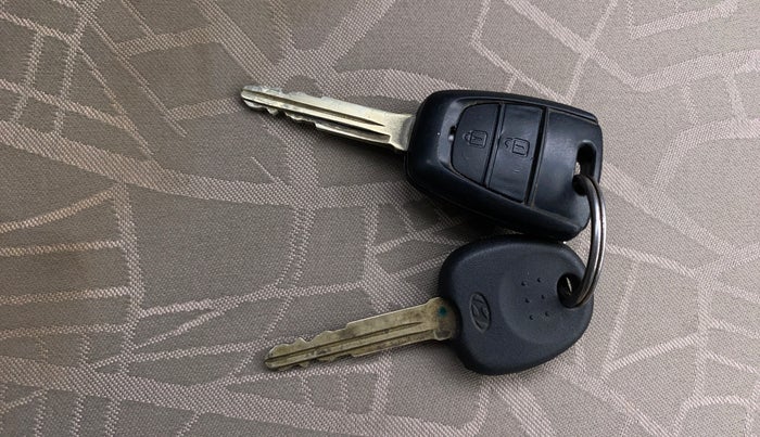 2019 Hyundai Grand i10 SPORTZ 1.2 KAPPA VTVT, Petrol, Manual, 32,859 km, Key Close Up