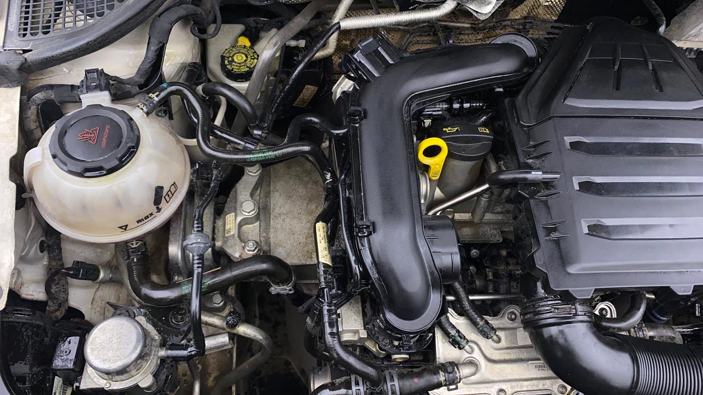 2020 Skoda Rapid AMBITION AT TSI, Petrol, Automatic, 1,16,716 km, Engine View - Right