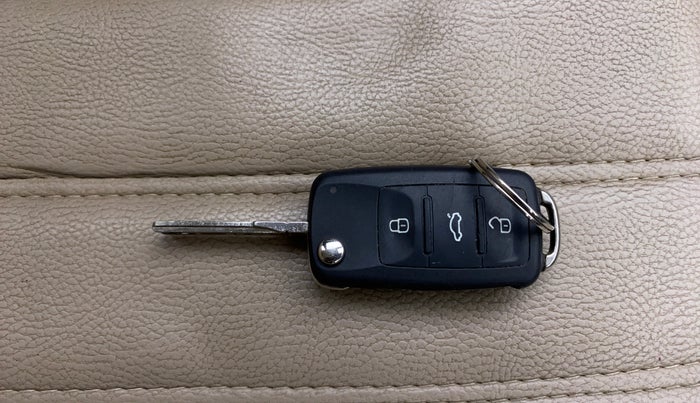 2020 Skoda Rapid AMBITION AT TSI, Petrol, Automatic, 1,16,692 km, Key Close Up