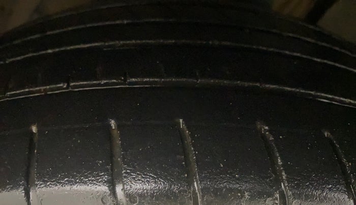 2022 Skoda KUSHAQ STYLE 1.5L TSI MT, Petrol, Manual, 37,396 km, Left Front Tyre Tread