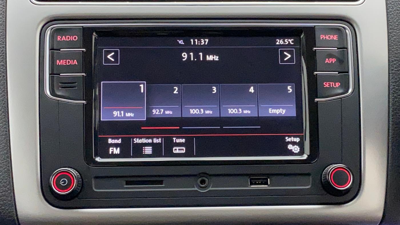 2018 Volkswagen Ameo HIGHLINE PLUS 1.5L 16 ALLOY, Diesel, Manual, 50,979 km, Infotainment System