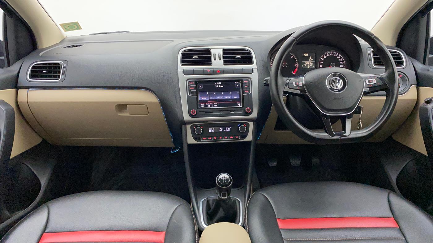 2018 Volkswagen Ameo HIGHLINE PLUS 1.5L 16 ALLOY, Diesel, Manual, 50,979 km, Dashboard