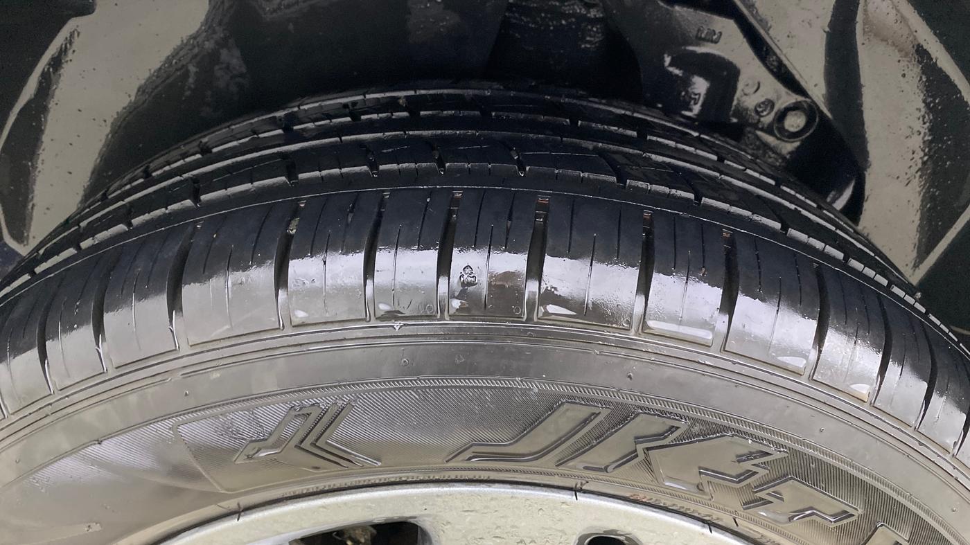 2021 Tata Safari XTA PLUS, Diesel, Automatic, 95,439 km, Right Rear Tyre Tread