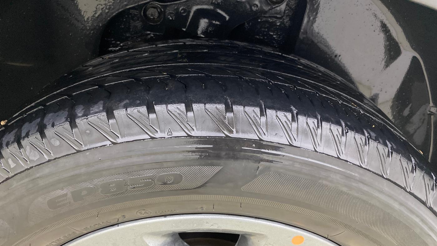 2021 Tata Safari XTA PLUS, Diesel, Automatic, 95,439 km, Left Rear Tyre Tread