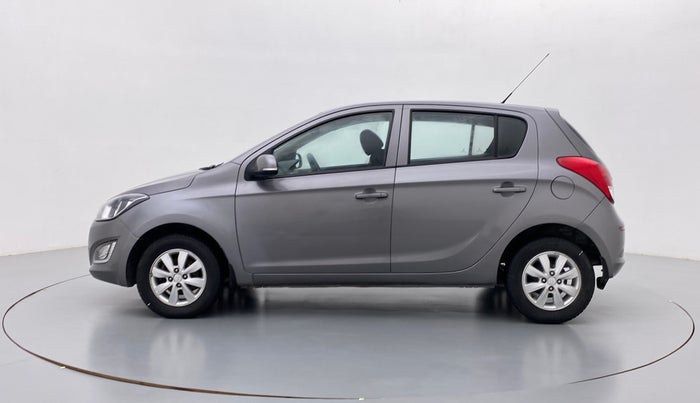 2013 Hyundai i20 SPORTZ 1.2 VTVT, Petrol, Manual, 30,823 km, Left Side