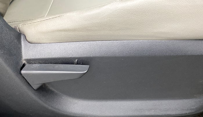 2017 Mahindra Kuv100 K4 6 STR, Petrol, Manual, 22,895 km, Driver Side Adjustment Panel