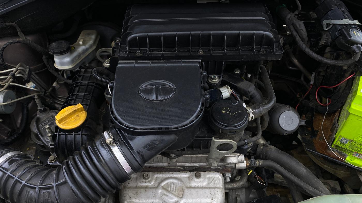 2019 Tata Tiago XE PETROL, Petrol, Manual, 43,686 km, Engine View