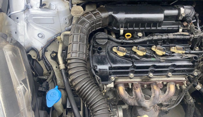 2015 Maruti Baleno ALPHA PETROL 1.2, Petrol, Manual, 43,290 km, Engine View - Right