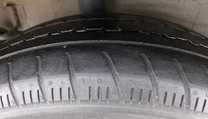 2018 Maruti Celerio VXI AMT (O), Petrol, Automatic, 60,062 km, Right Rear Tyre Tread