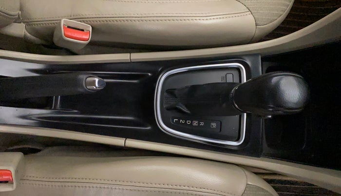 2017 Maruti Ciaz ZXI AT, Petrol, Automatic, 64,190 km, Gear Lever