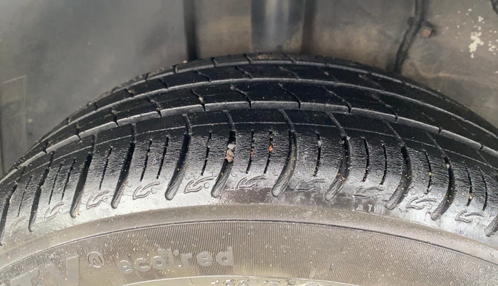 2021 Tata ALTROZ XM PLUS PETROL, Petrol, Manual, 28,422 km, Right Rear Tyre Tread