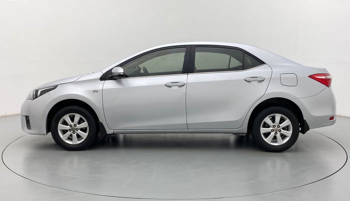2015 Toyota Corolla Altis 1.8G LIMITED, Petrol, Manual, 95,726 km, Left Side