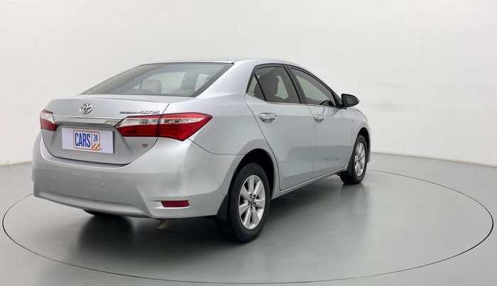 2015 Toyota Corolla Altis 1.8G LIMITED, Petrol, Manual, 95,726 km, Right Back Diagonal