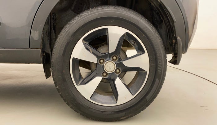 2018 Tata NEXON XZA PLUS DIESEL, Diesel, Automatic, 23,343 km, Left Rear Wheel
