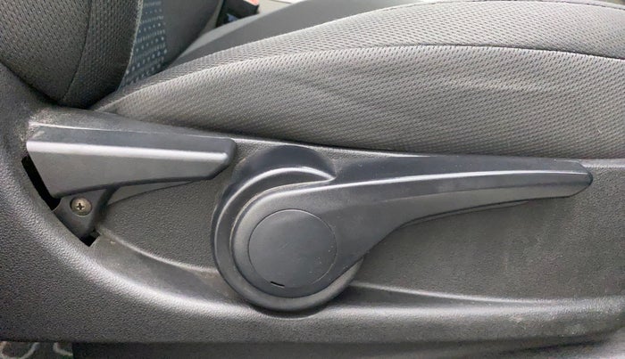 2018 Tata NEXON XZA PLUS DIESEL, Diesel, Automatic, 23,343 km, Driver Side Adjustment Panel