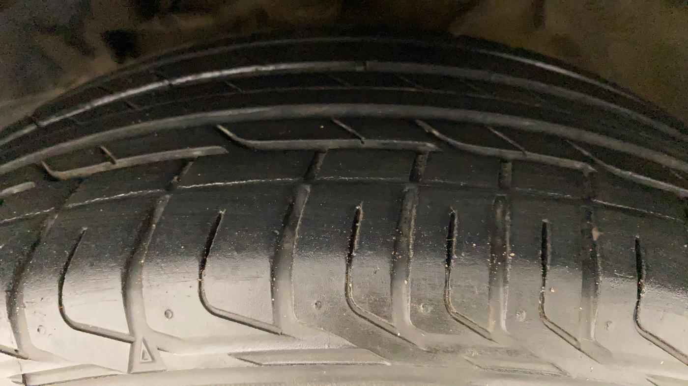 2018 Tata NEXON XZA PLUS DIESEL, Diesel, Automatic, 23,343 km, Left Front Tyre Tread