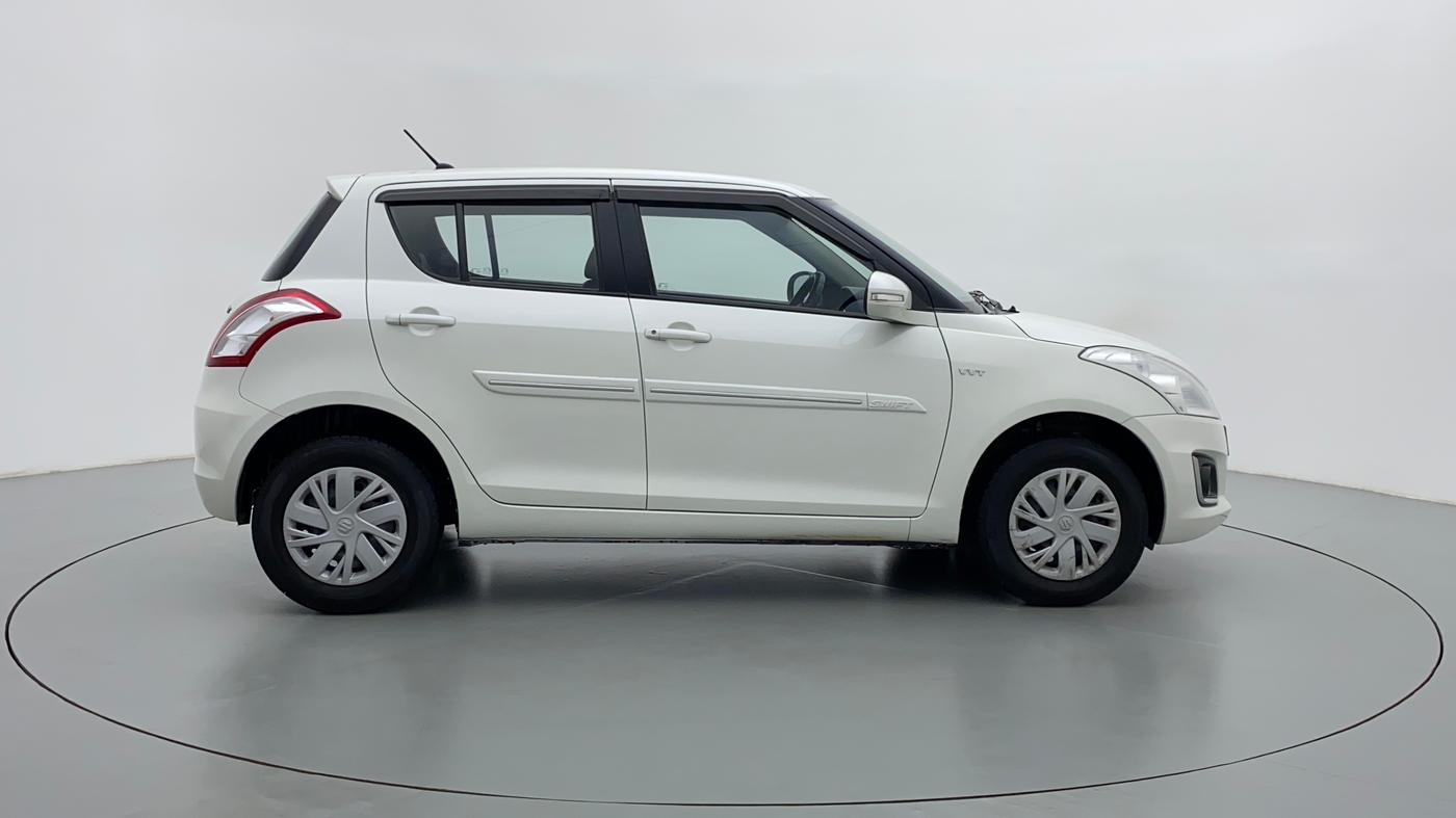 2015 Maruti Swift VXI D, Petrol, Manual, 24,053 km, Right Side