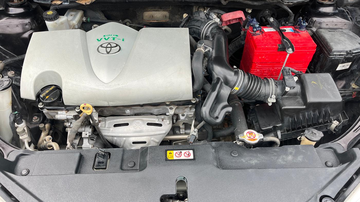 2020 Toyota YARIS G MT, Petrol, Manual, 1,31,271 km, Engine View