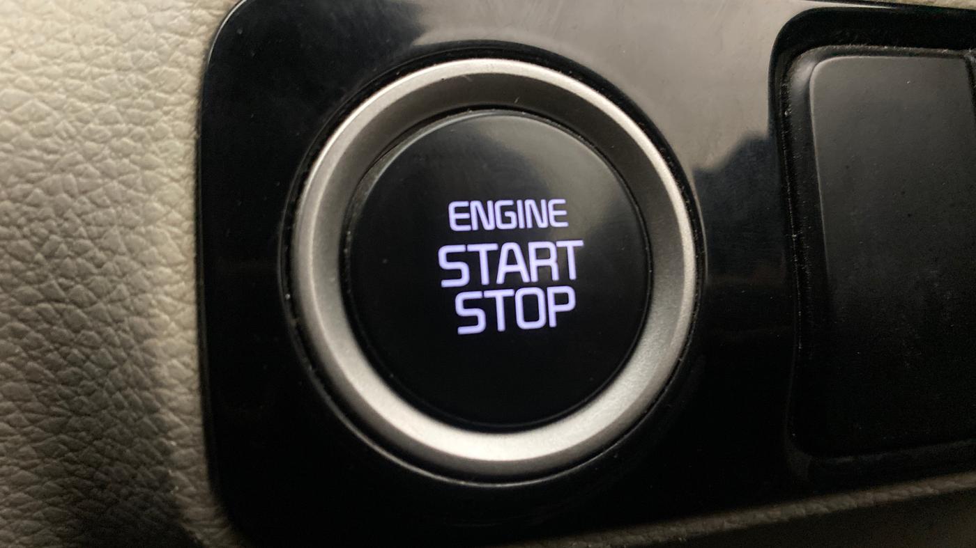 2020 KIA SONET HTX 1.0 IMT, Petrol, Manual, 1,18,575 km, Keyless Start/ Stop Button